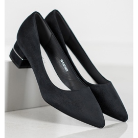 Goodin Pumpar med dekorativt bälte svart 1