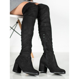 Ideal Shoes Mocka lårstövlar svart 1