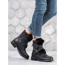 Super Me Fritidsarbetare svart 2