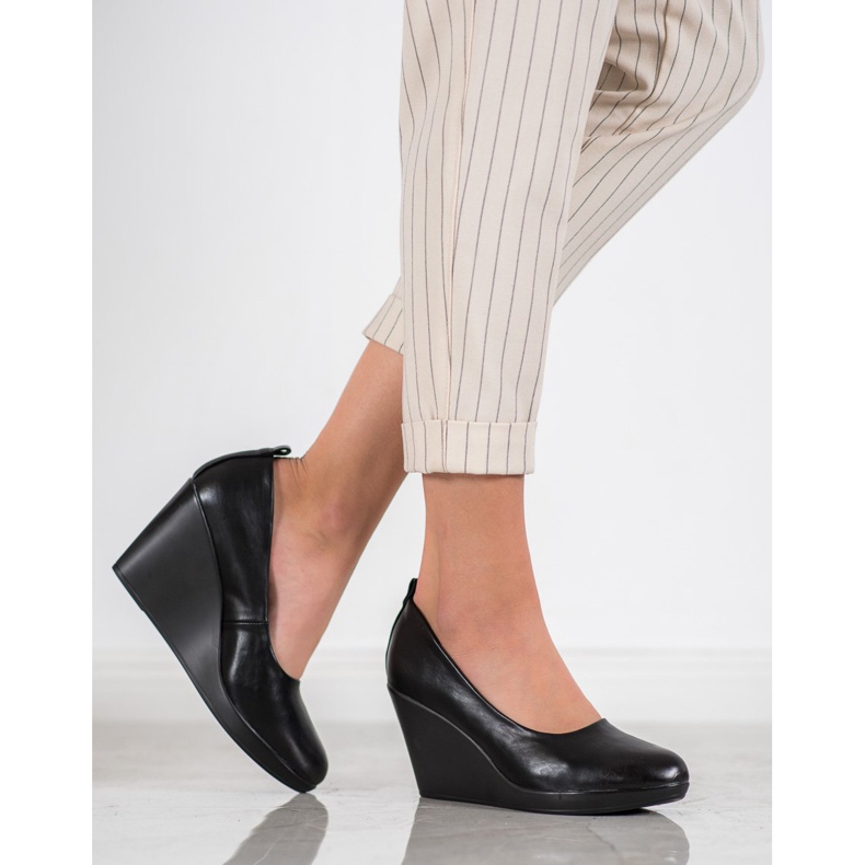 J. Star Bekväma svarta pumpar 1