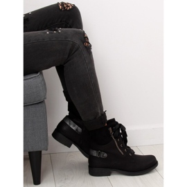 Svarta stövlar med snörning svart 17103-2 Svart II kvalitet 1