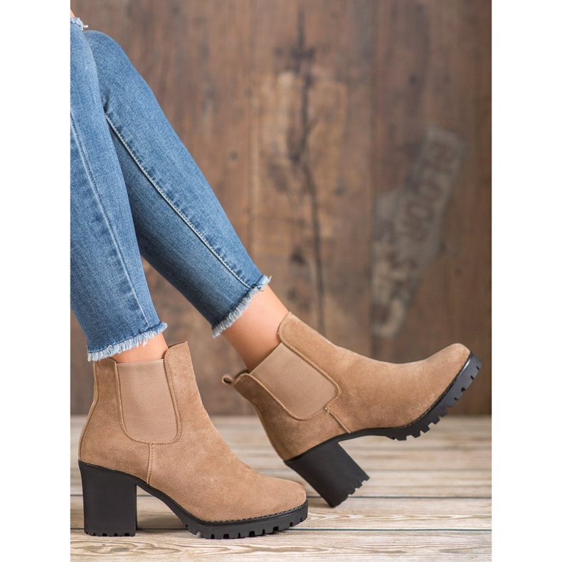 Queentina Chelsea stövlar på en bar brun 1