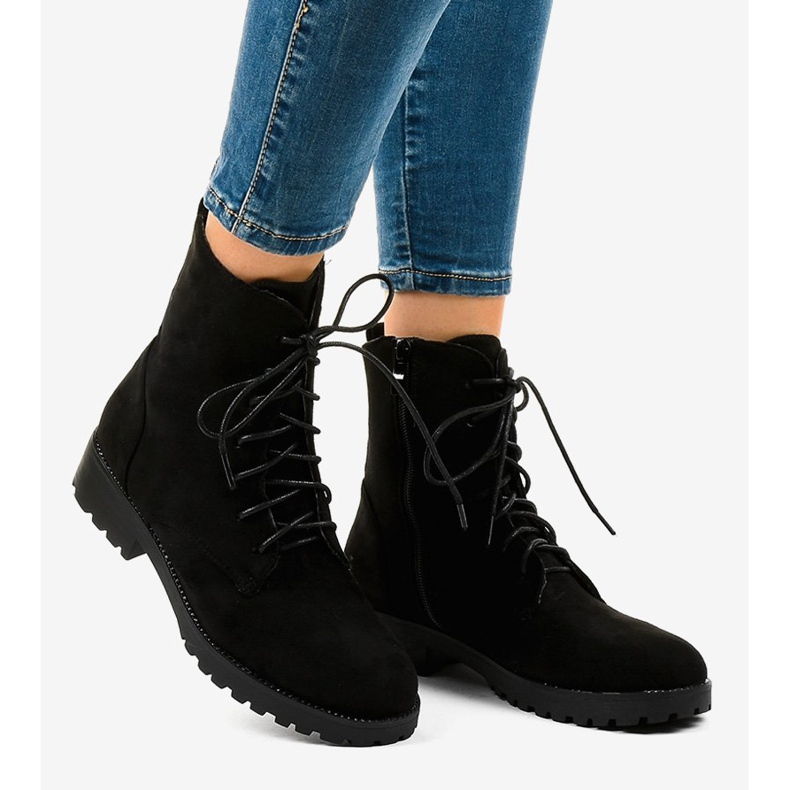 Svarta snörskor med snörning C-7192 2