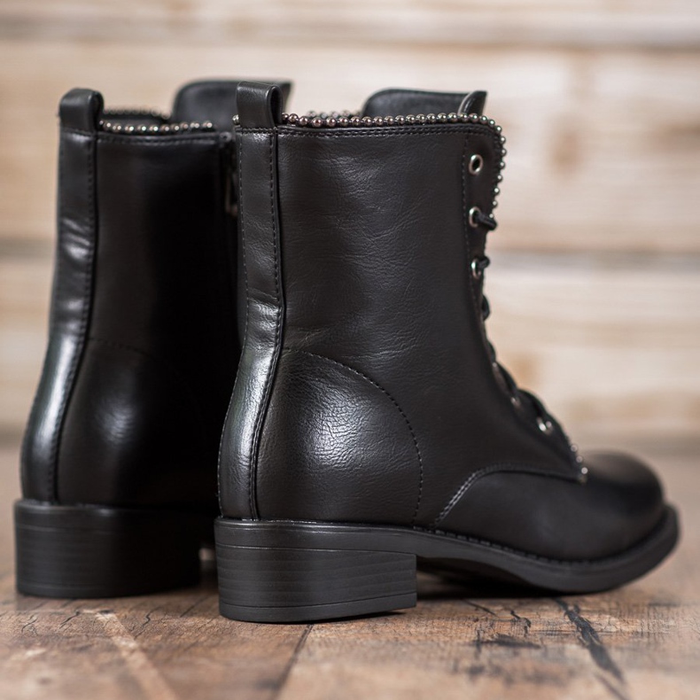 Janessa Klassiska snörskor svart 1