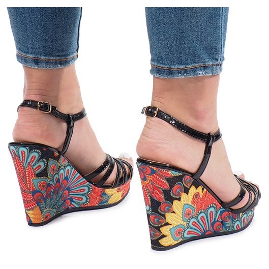 Svarta sandaler på kilen Ibrahim 1