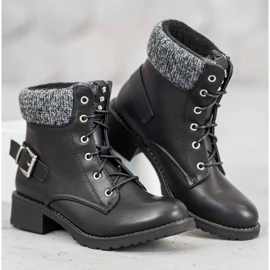 SHELOVET Snörade svarta sidor 2