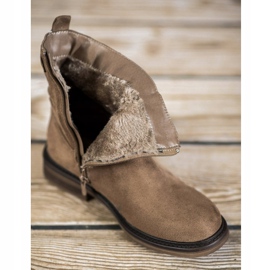 J. Star Bruna arbetare 1