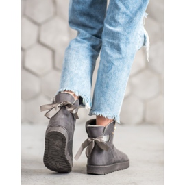 SHELOVET Mukluki med pärlor grå 1