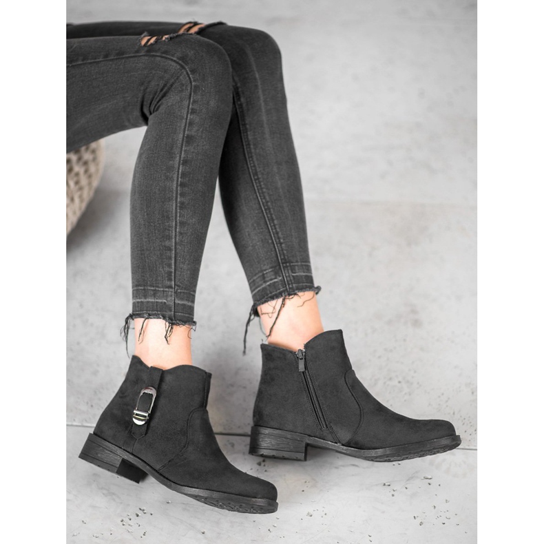 Small Swan Svarta stövlar i mocka 2