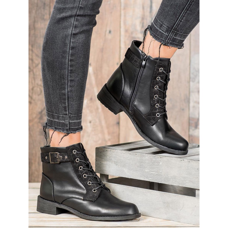 Small Swan Klassiska snörskor svart 2