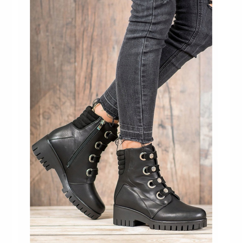 Goodin Svarta modearbetare 1