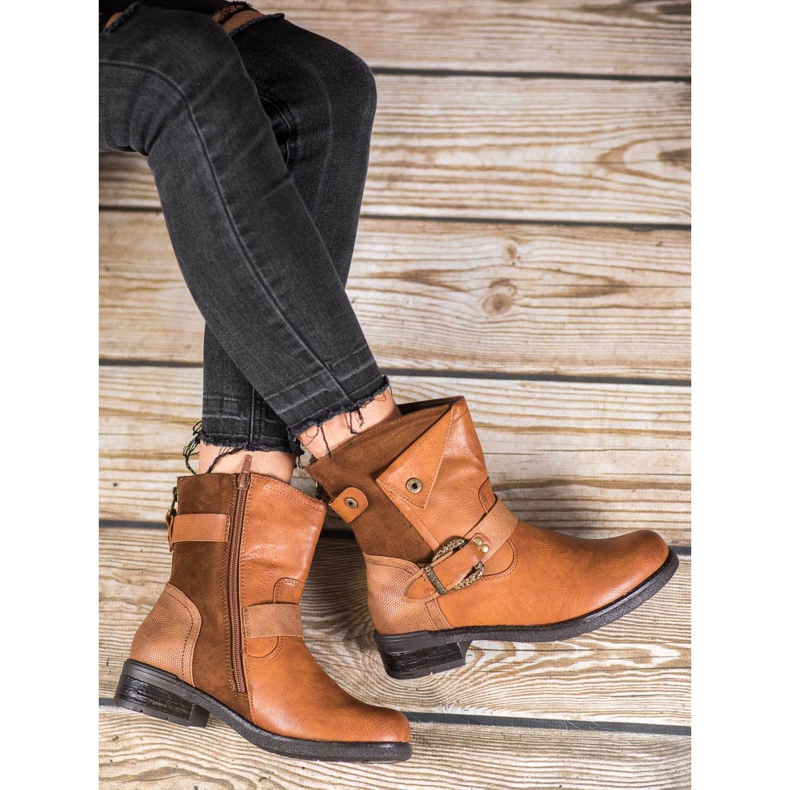 Super Me Stövlar med dekorativt spänne brun 1