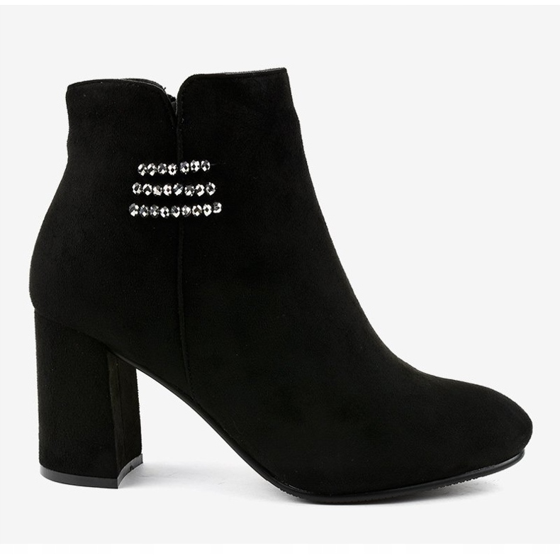 Svarta isolerade stövlar på 7505-GA-stolpen 2