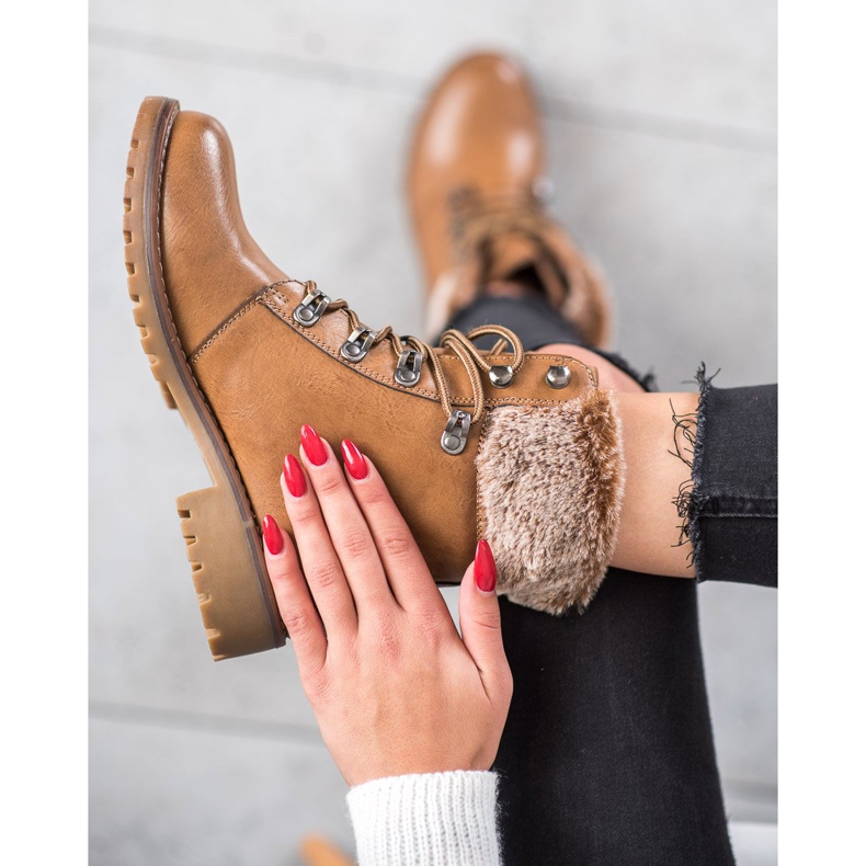 SHELOVET Knutna fällare med päls brun 2