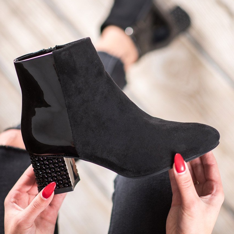 SHELOVET Trendiga stövlar på stolpen svart 1