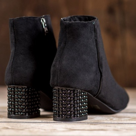 SHELOVET Stövlar med dekorativ häl svart 1