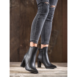 SHELOVET Sexiga svarta stövlar 2