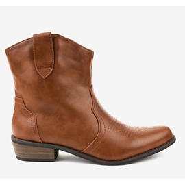 Bruna stövlar på stolpen av 928-1 cowboystövlar 2