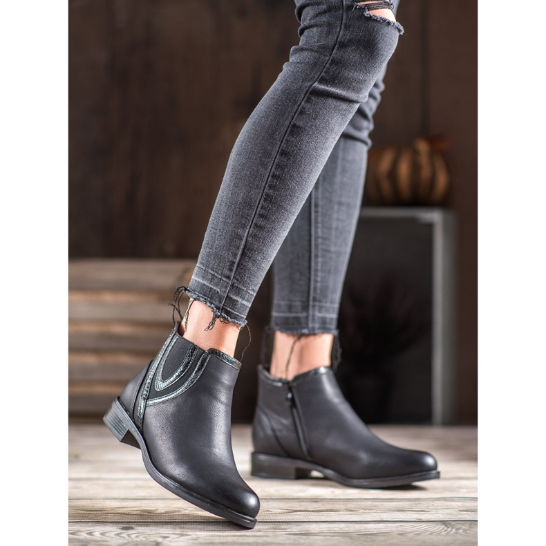 Small Swan Svarta ekoläder i läder 1