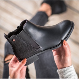 SHELOVET Svarta stövlar på en dragkedja 1