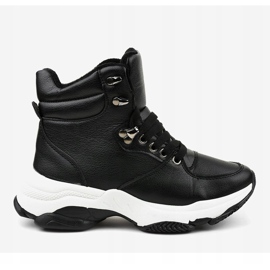 Svarta damisolerade sneakers C-3132 2