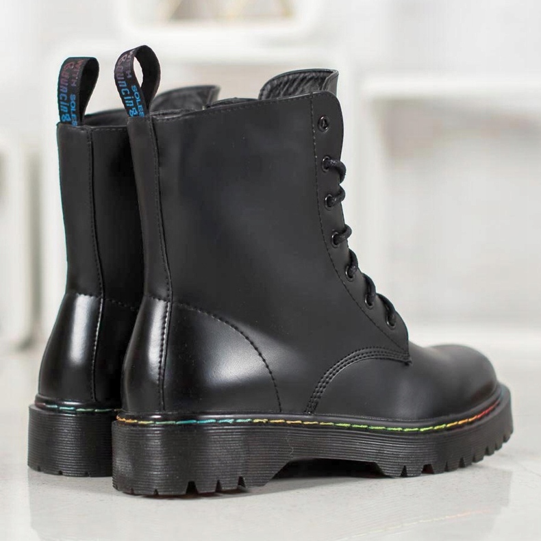 Bella Paris Snörda arbetare svart 1