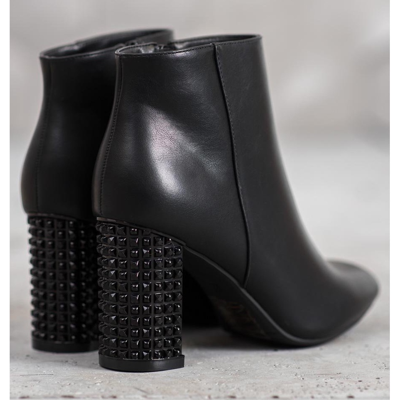 SHELOVET Stövlar med dekorativ häl svart 2