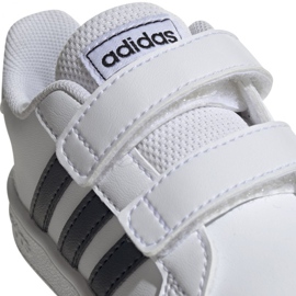 Skor adidas Grand Court I Jr EF0118 vit 1