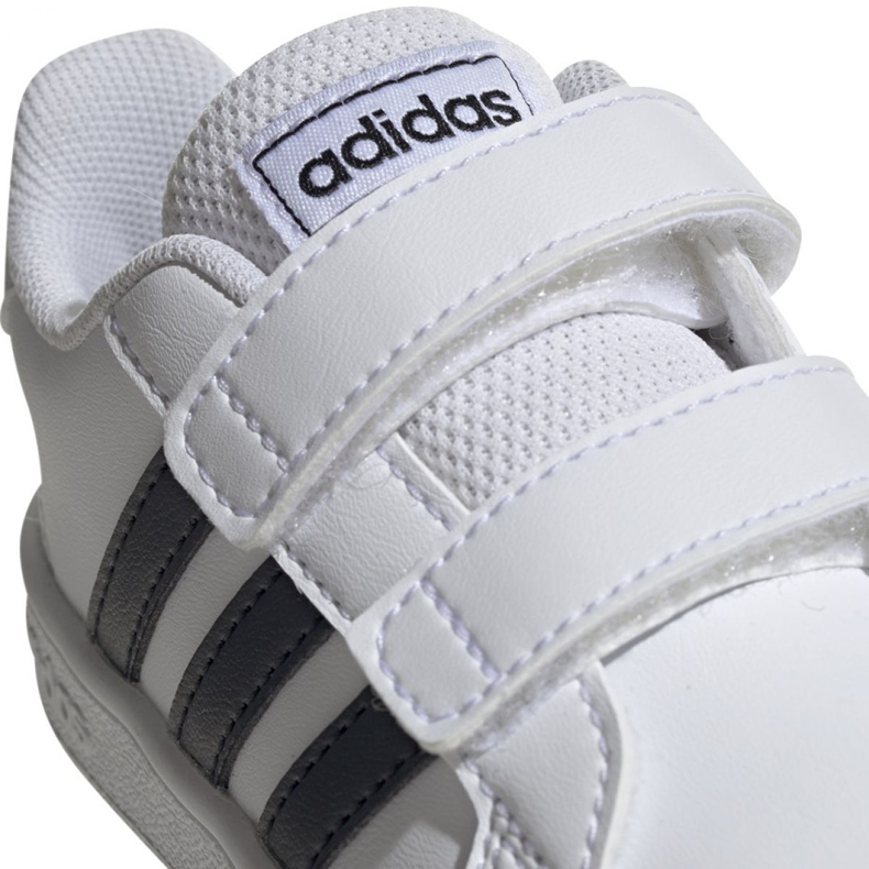 Skor adidas Grand Court I Jr EF0118 vit 1