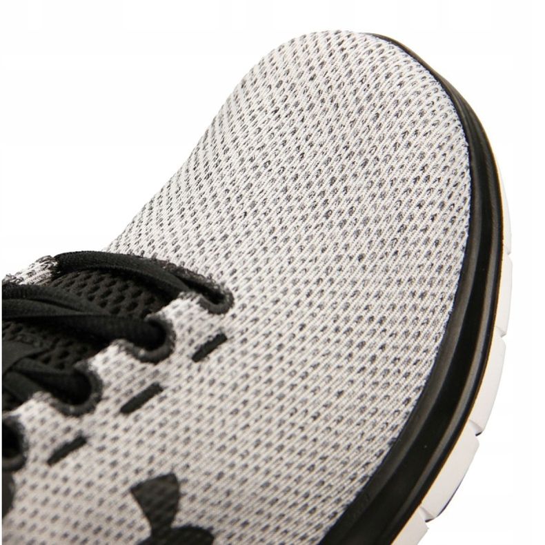 Under Armour Remix FW18 M 3020345-100 grå 1