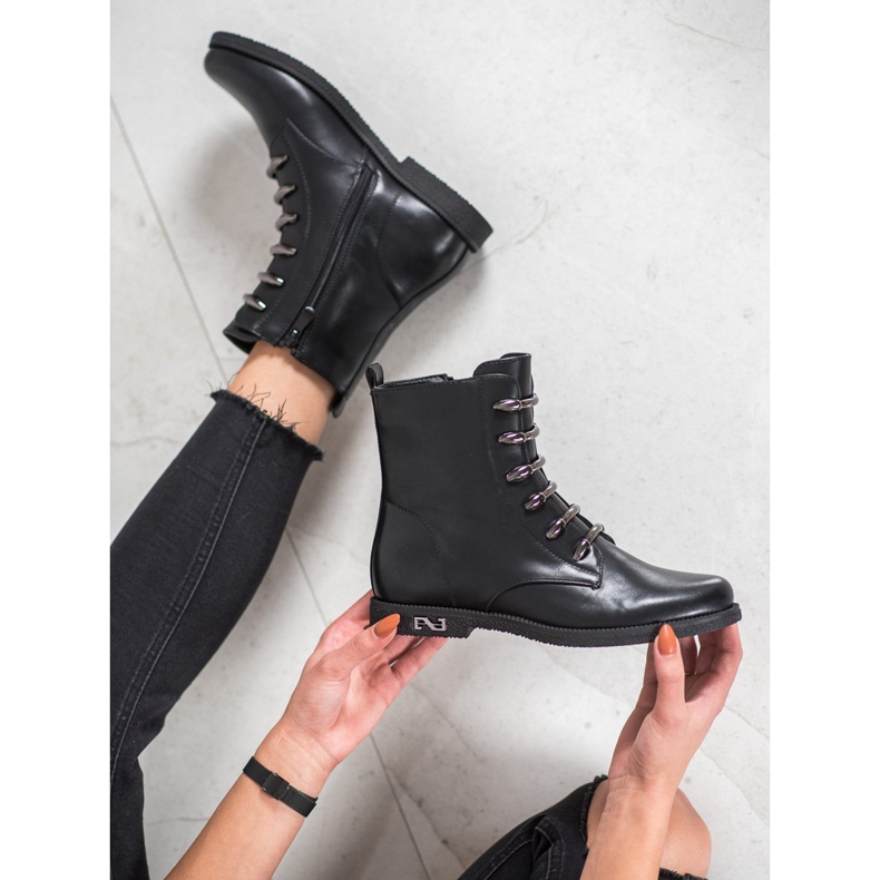 Eleganta VINCEZA -arbetare svart 1