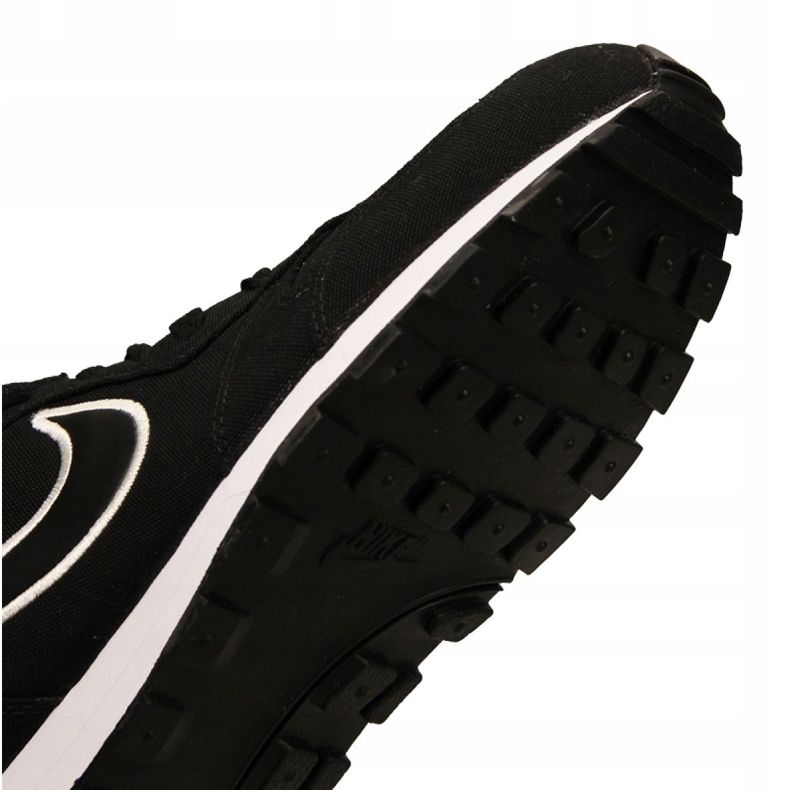 Nike Md Runner 2 Se M AO5377-001 svart 2