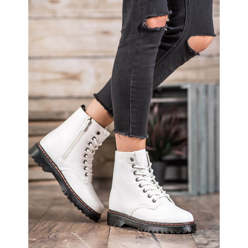 SHELOVET Vita arbetare med ekoläder 1