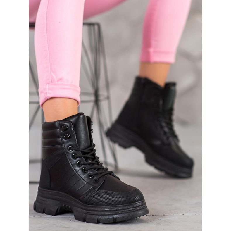 SHELOVET Svarta modeskor 1