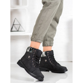 Moderiktiga MCKEYLOR -fällare svart 2