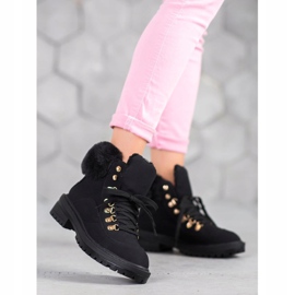 Textilstövlar med päls VICES svart 1