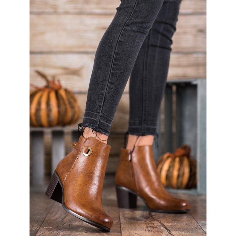 Ideal Shoes Klassiska ekoläder brun 2