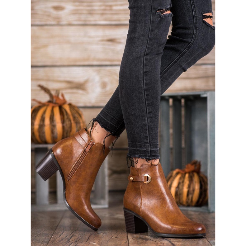 Ideal Shoes Klassiska ekoläder brun 1