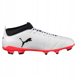 Fotbollsskor Puma One 17.3 Fg M 104074 01 svart vit 2