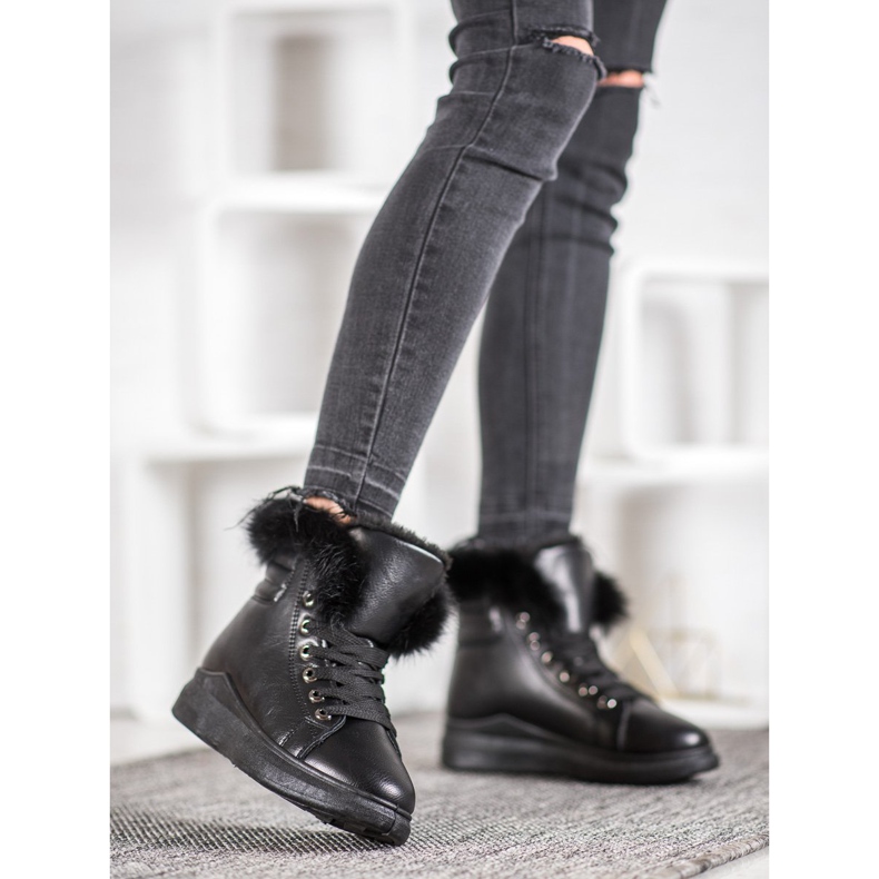 SHELOVET A07b-b svart 1