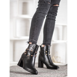 SDS Stövlar på ett inlägg med strass svart 2