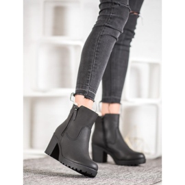 J. Star Fritidsskor svart 1