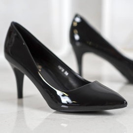 Small Swan Lackerade stift i Spitz svart 1