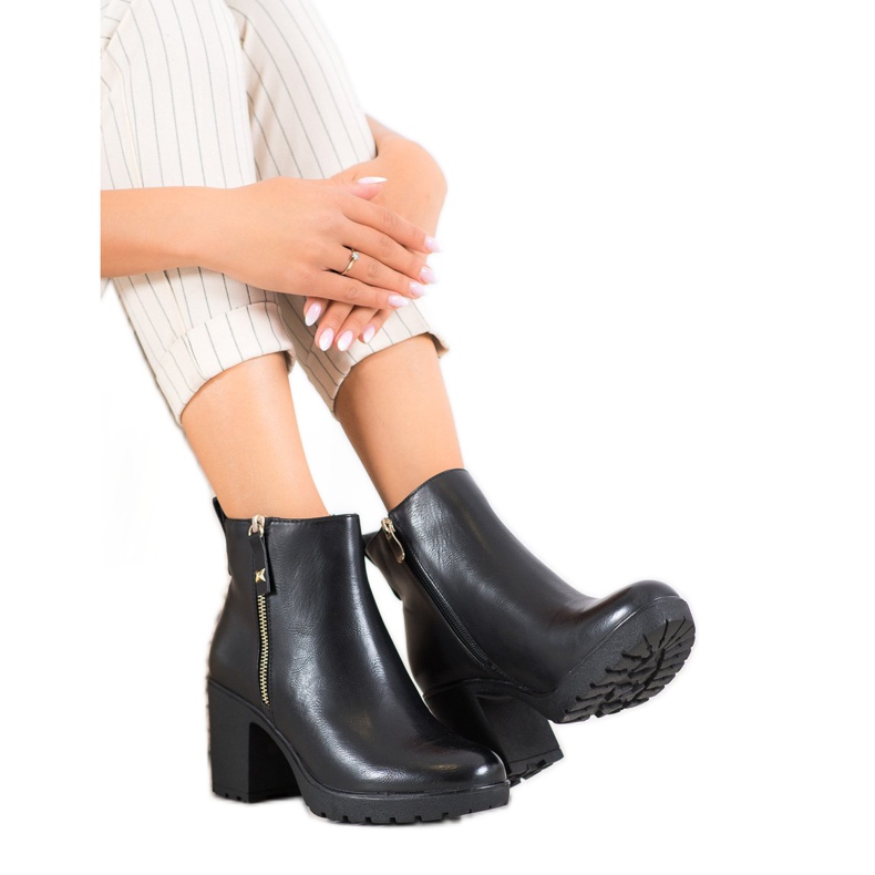 Bella Paris Bekväma stövlar med isolering svart 2