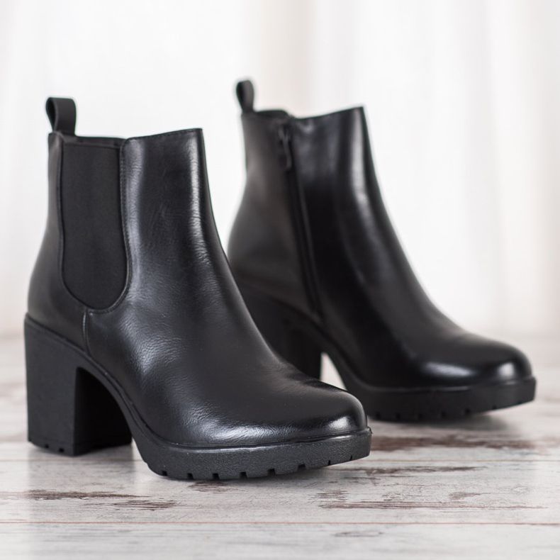 Bella Paris Varma stövlar på höga klackar svart 2