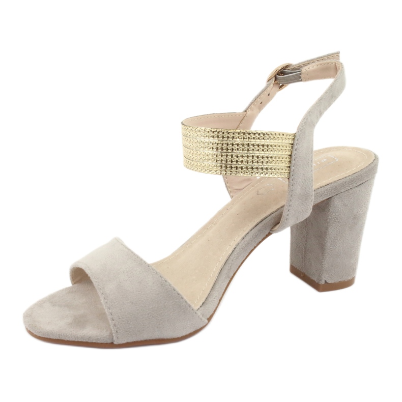 Sandaler på stolpen Filippo DS817 grå / guld 2