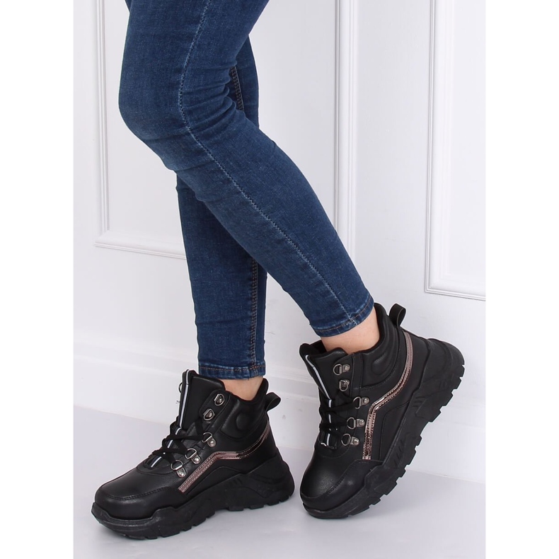 Svarta sportskor med hög fotled B0012-SP Svart 1