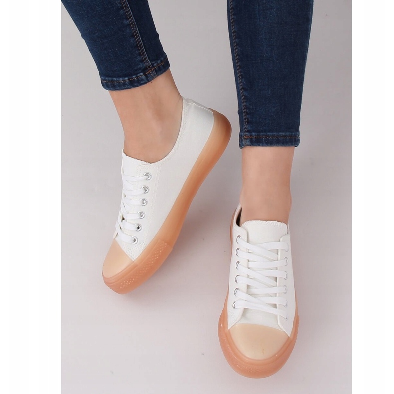 Sneakers på en färgstark sula, vit och beige FG-2948 Nudepink brun 1