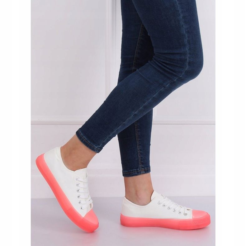 Sneakers på en färgstark sula, vit och rosa FG-2948 Rosa 1