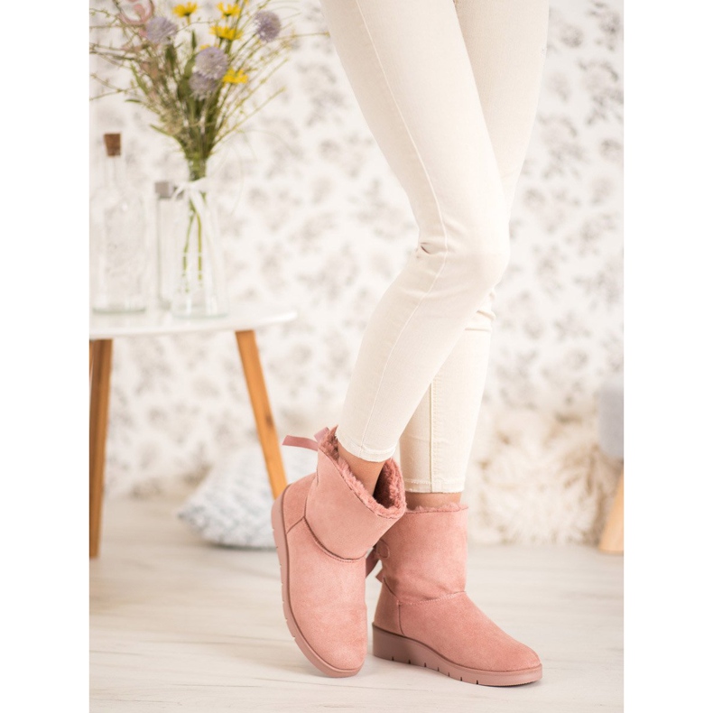 SHELOVET Rosa Mukluki på plattformen 1